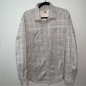 REI Light Gray Plaid Men's Fishing vented Button-Down Shirt